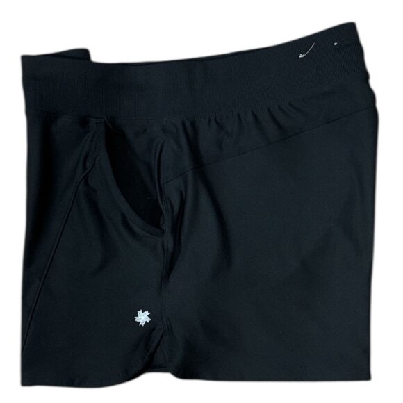 NEW Tek Gear DryTEK Women Workout Shorts Size XLarge Stretch Mid Rise Black - Picture 2 of 9